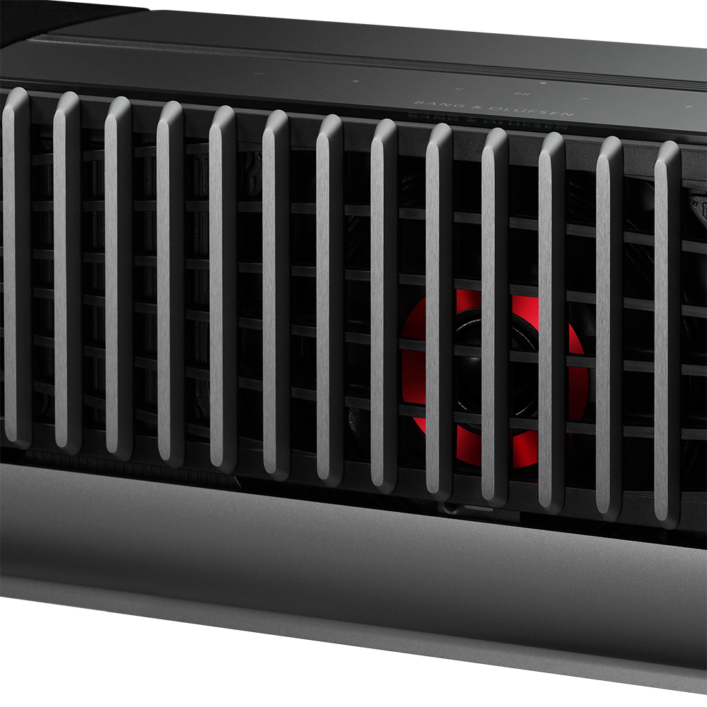 Rule-defying, heart-racing soundbar 5 Rule-defying, heart-racing soundbar